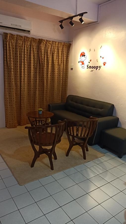 Snoopy Homestay Two Bedroom Batu Pahat Εξωτερικό φωτογραφία