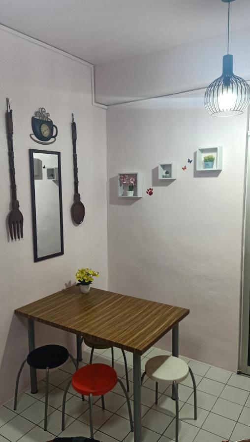 Snoopy Homestay Two Bedroom Batu Pahat Εξωτερικό φωτογραφία